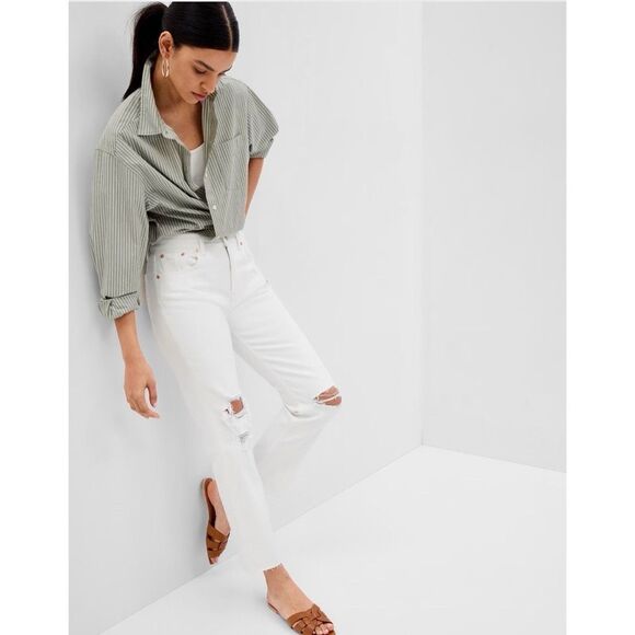 ✨Gap High Rise Cheeky Straight Sz 31/ 12S with Jeans✨ - Picture 1 of 9
